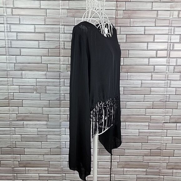 A'GACI cropped blouse Size M - Picture 4 of 10